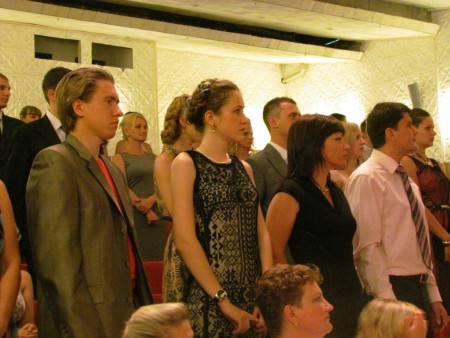 Для випускників в останнє лунає гімн Студента