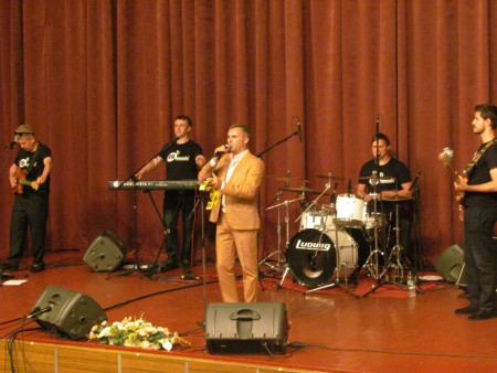 Вітання від Романа Рудого та гурту "RR music"